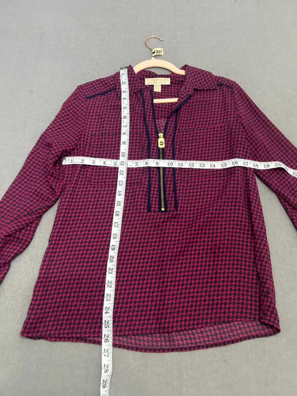 Women’s Michael Kors Pink Navy Geometric Zip Blouse Medium Roll Tab